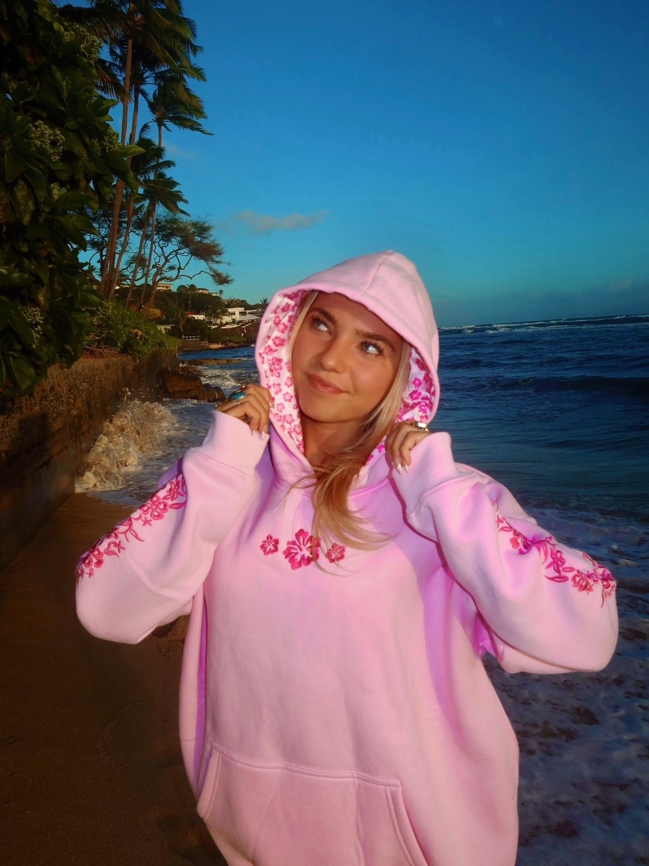 シャンプー mauvepink Hibiscus Hoodie in Sunset Pink – Prisana Bay