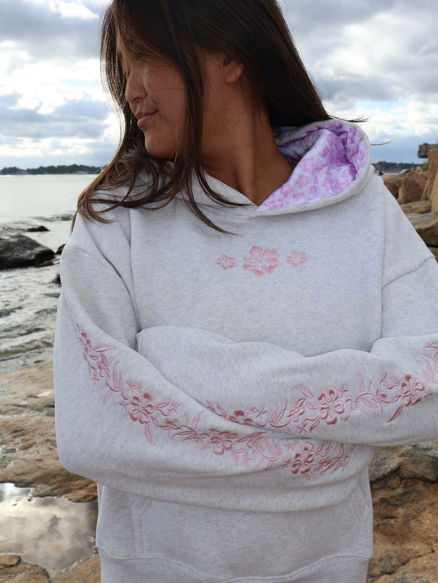 Hibiscus Hoodie in Heather Blush