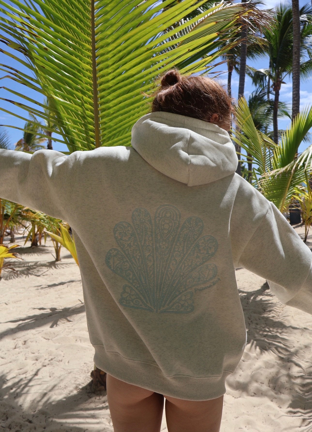 Paradise Hoodie in Heather Sky