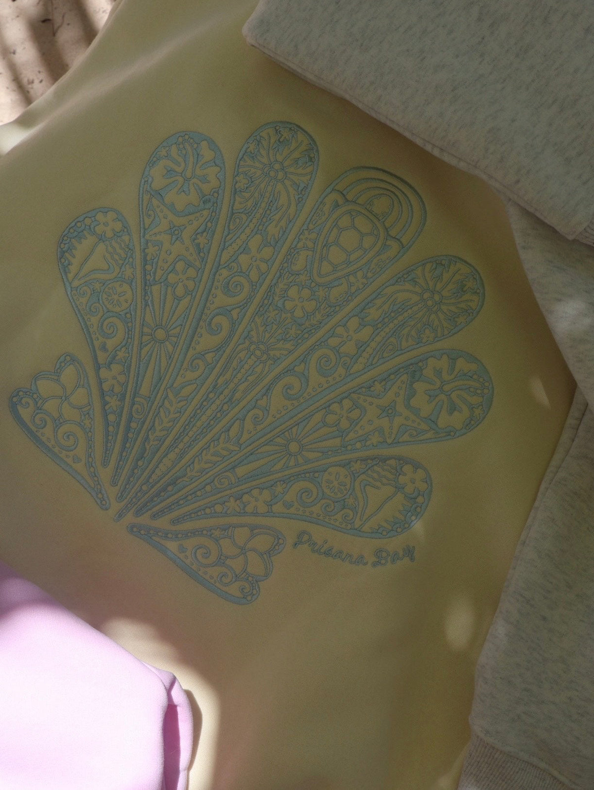 Paradise Hoodie in Honey