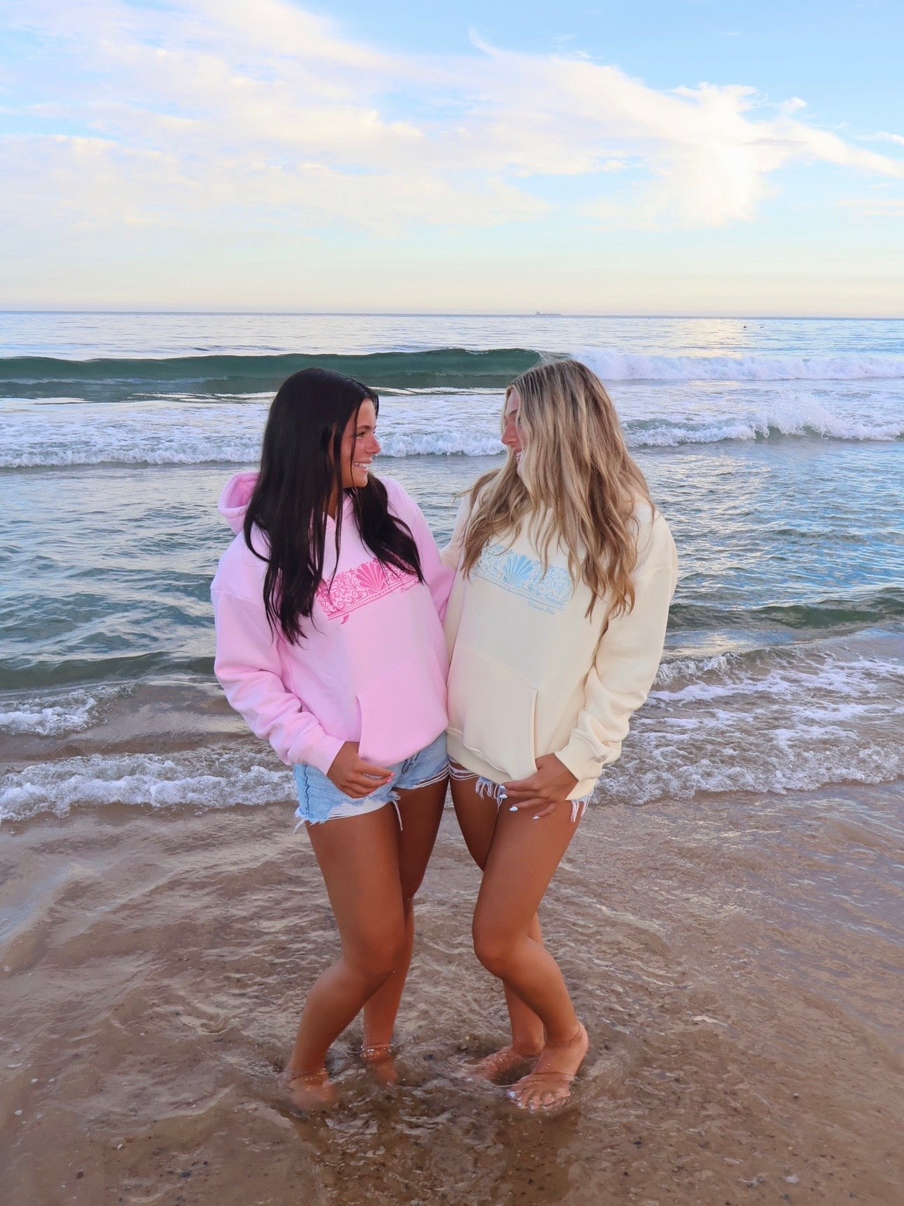 Paradise Hoodie in Sunset Pink