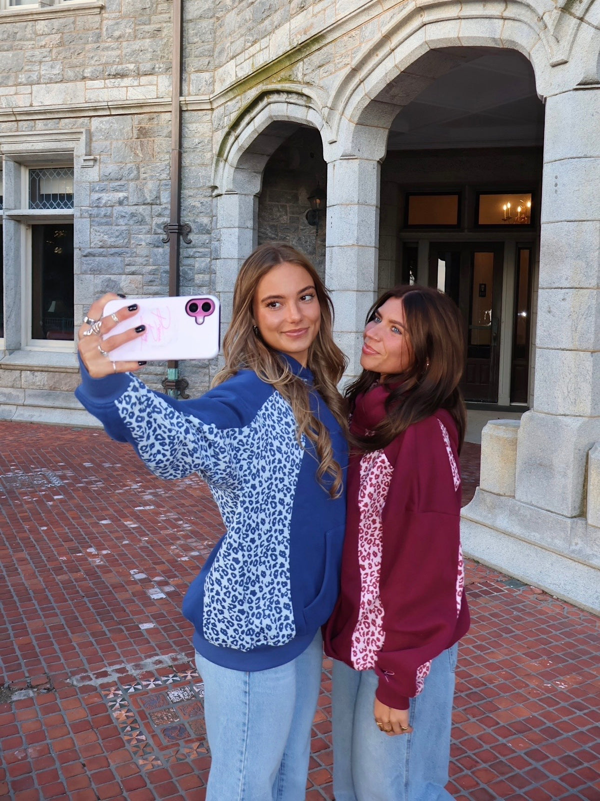 Campus Hoodie in Burgundy Leopard