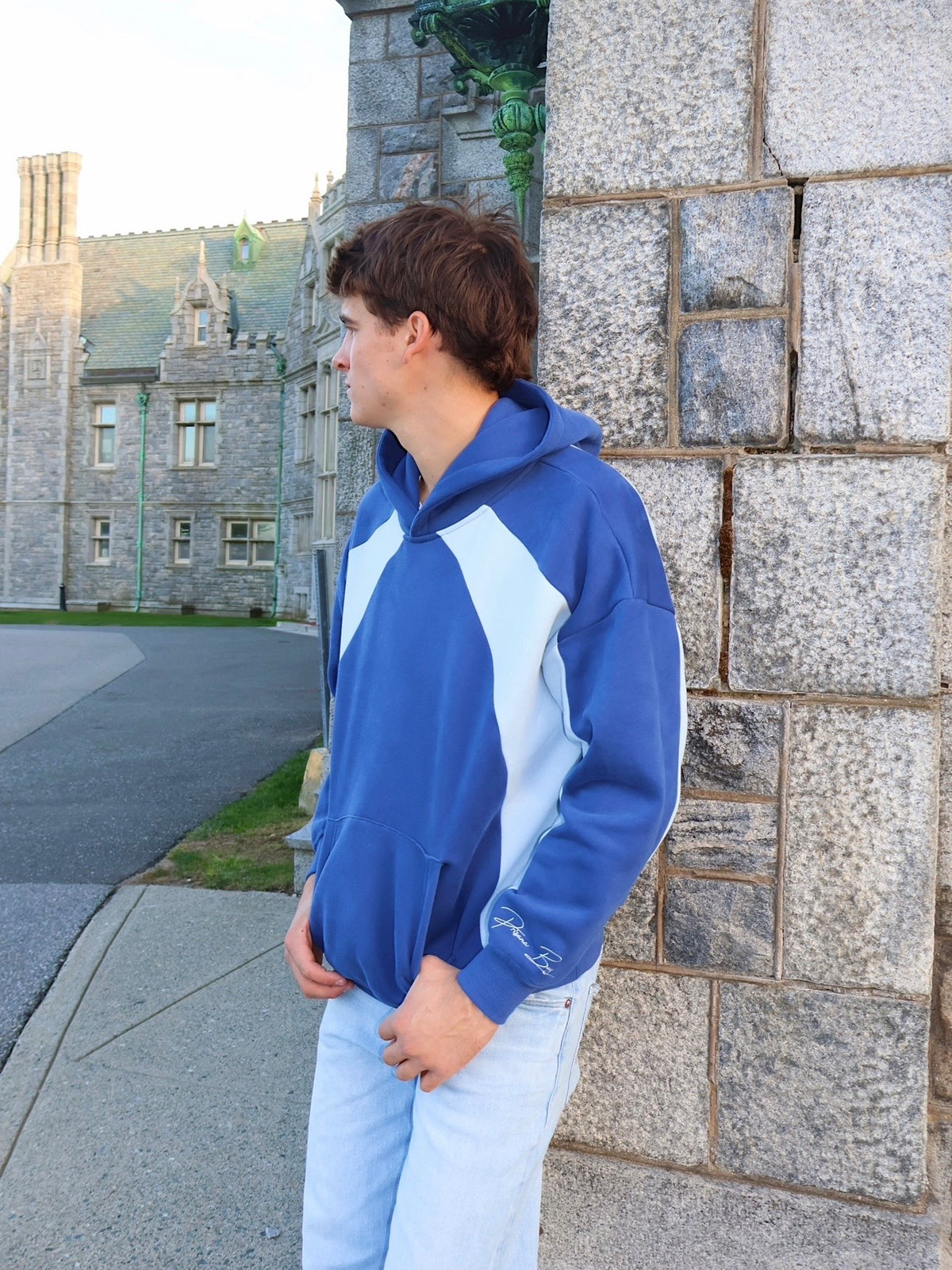 Campus Hoodie in Navy