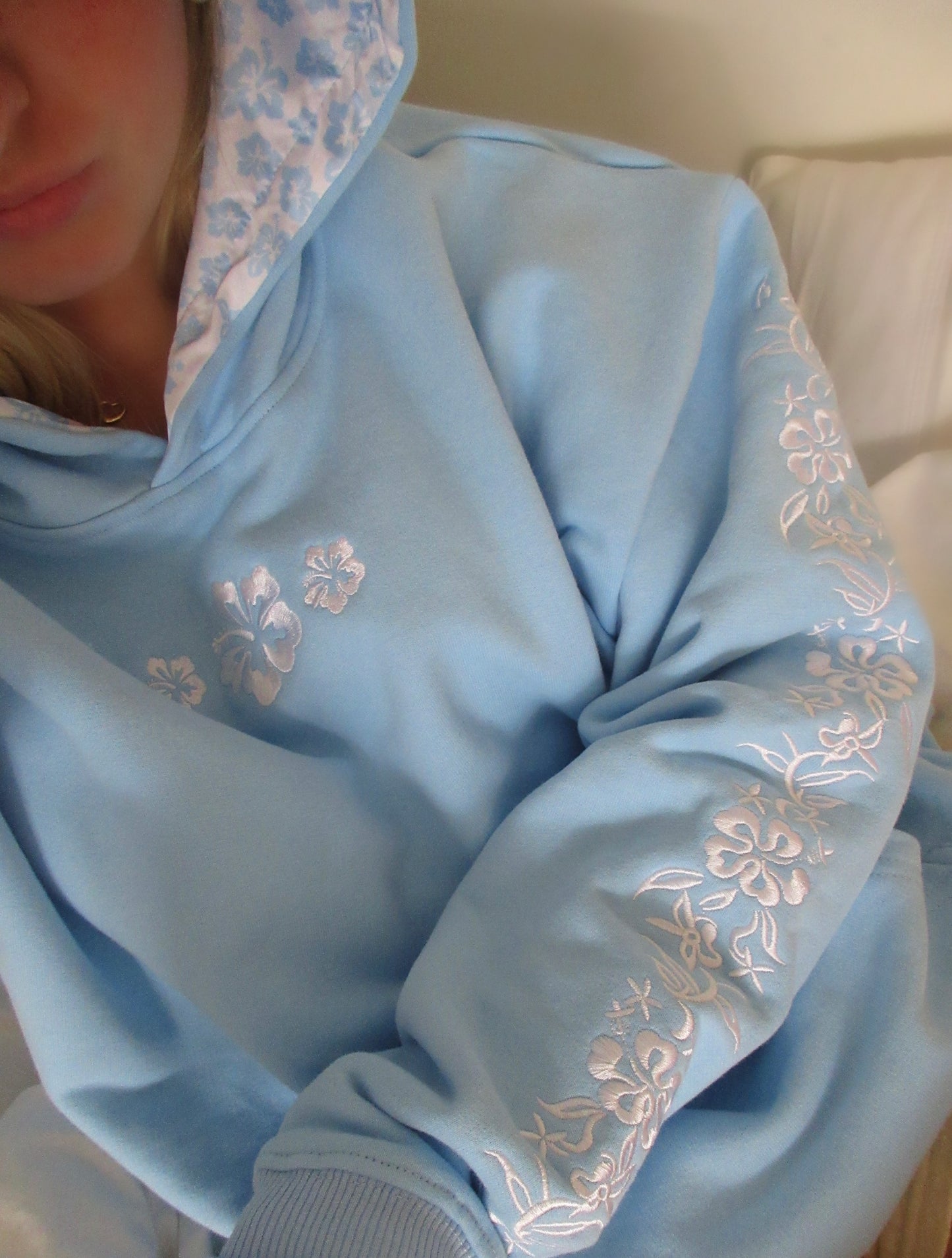 Hibiscus Hoodie in Sky Blue